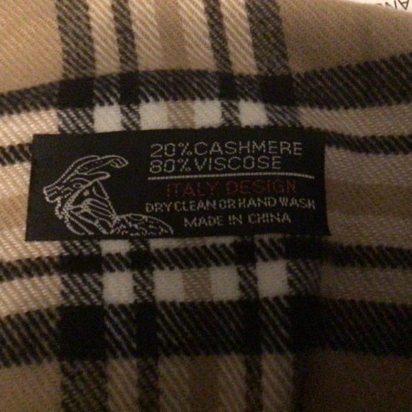 Italy design scarf - Picture 2 of 3